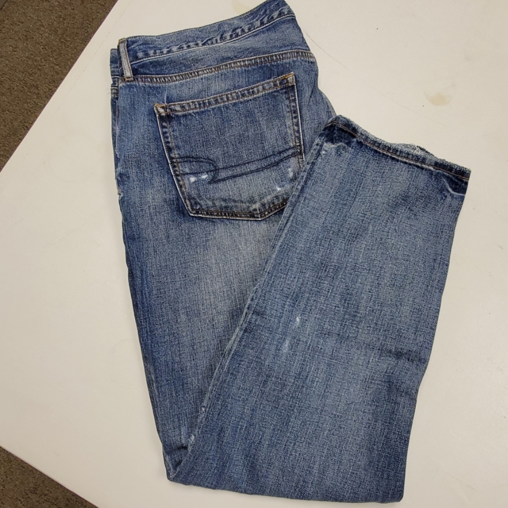 American Eagle High-Rise Girlfriend